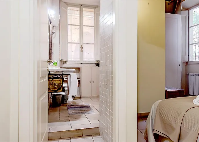 Apartment Guesthost - Palazzo Farnese Historical
